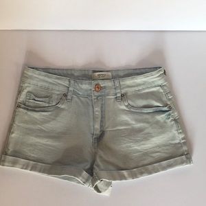 BOGO Forever 21 light wash shorts size 27-free with a purchase